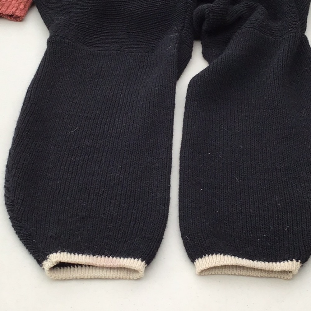 Alpaca black cardigan - Picture 8 of 8